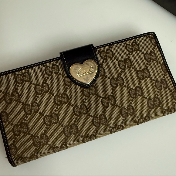 BUNDLE SALE! Gucci Beige and Brown Tote with Green and Red Straps - Picture 3 of 3